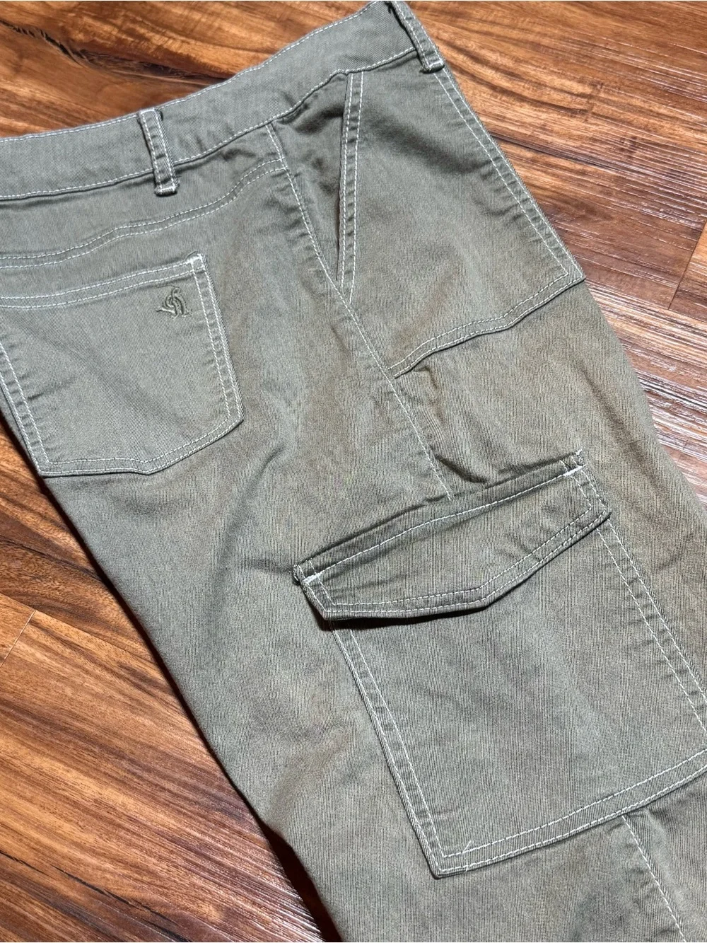 VIP Jeans Olive Green Wide Leg Cargo Utility Pants - Juniors Size 15 / Women’s